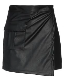 VANESSA SCOTT Shorts & Bermuda For Women Black -VANESSA SCOTT Sales Shop unnamed file 1762