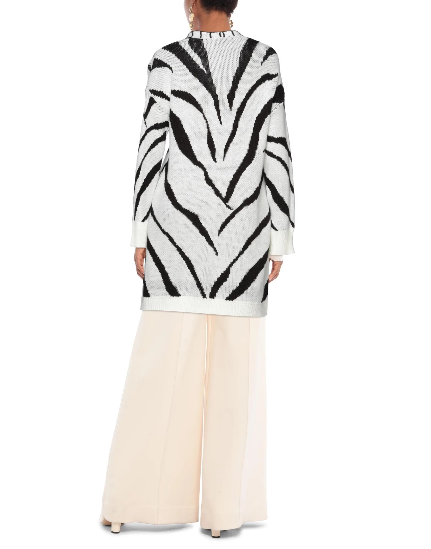 VANESSA SCOTT Cardigan For Women White 3 VANESSA SCOTT Cardigan For Women White - Image 3