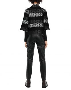 VANESSA SCOTT Coat For Women Black 6 VANESSA SCOTT Coat For Women Black -VANESSA SCOTT Sales Shop unnamed file 3421