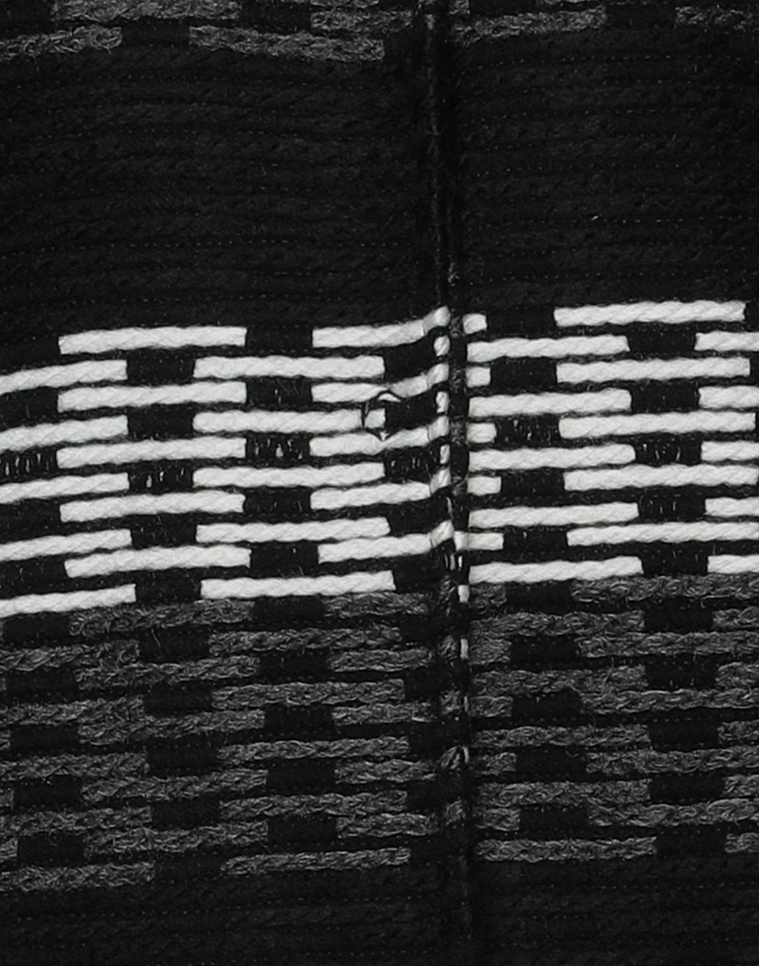 VANESSA SCOTT Coat For Women Black 4 VANESSA SCOTT Coat For Women Black - Image 4